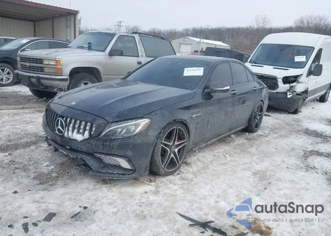 2015 Mercedes-Benz C 63 Amg S из США, поврежденный, VIN 55SWF8HB5FU089277